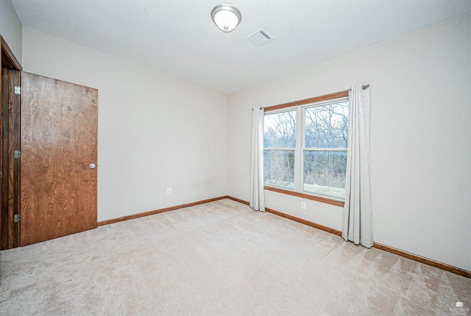 313 Caroline Court, Junction City, KS 66441