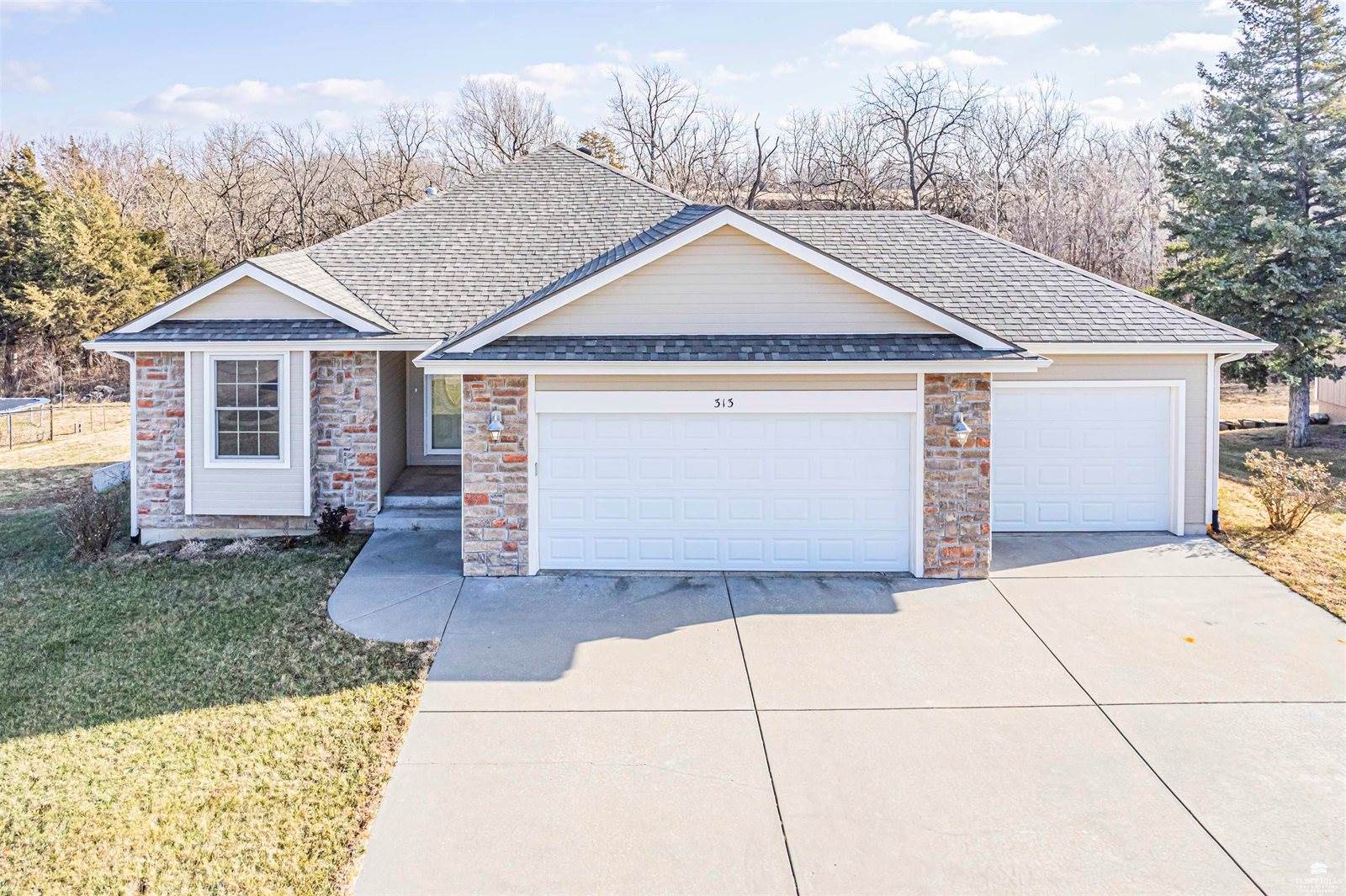313 Caroline Court, Junction City, KS 66441