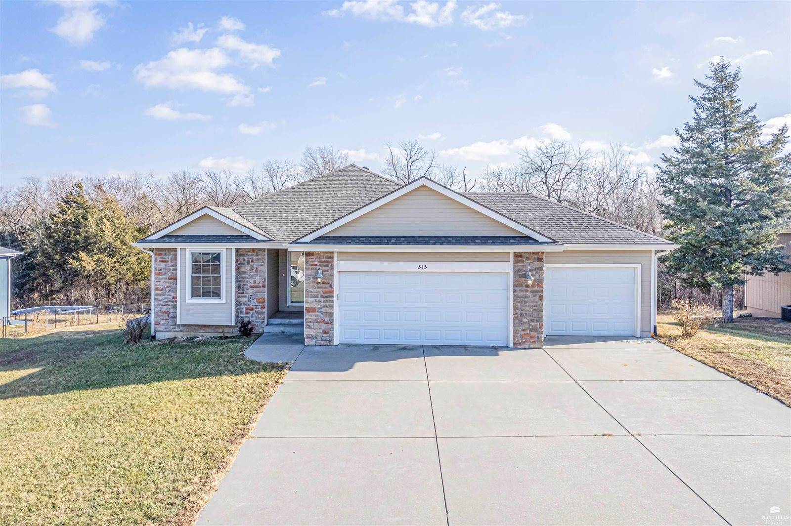 313 Caroline Court, Junction City, KS 66441
