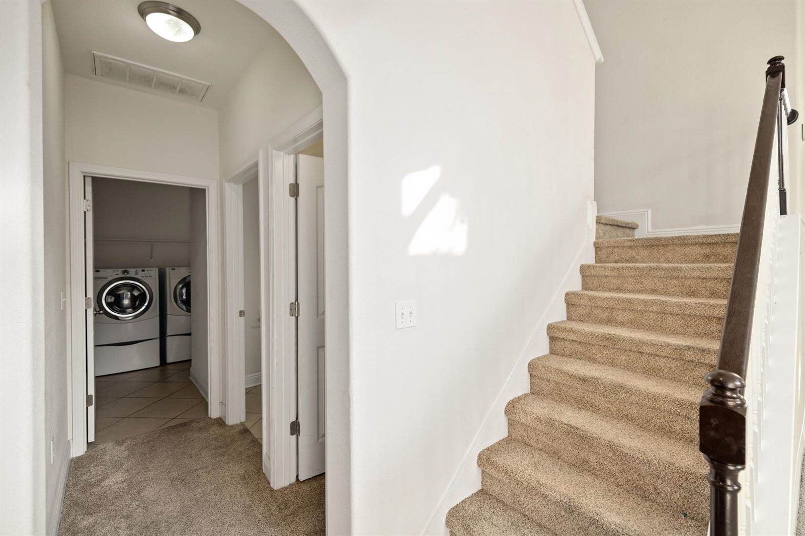 876 Solimar Way, Mary Esther, FL 32569