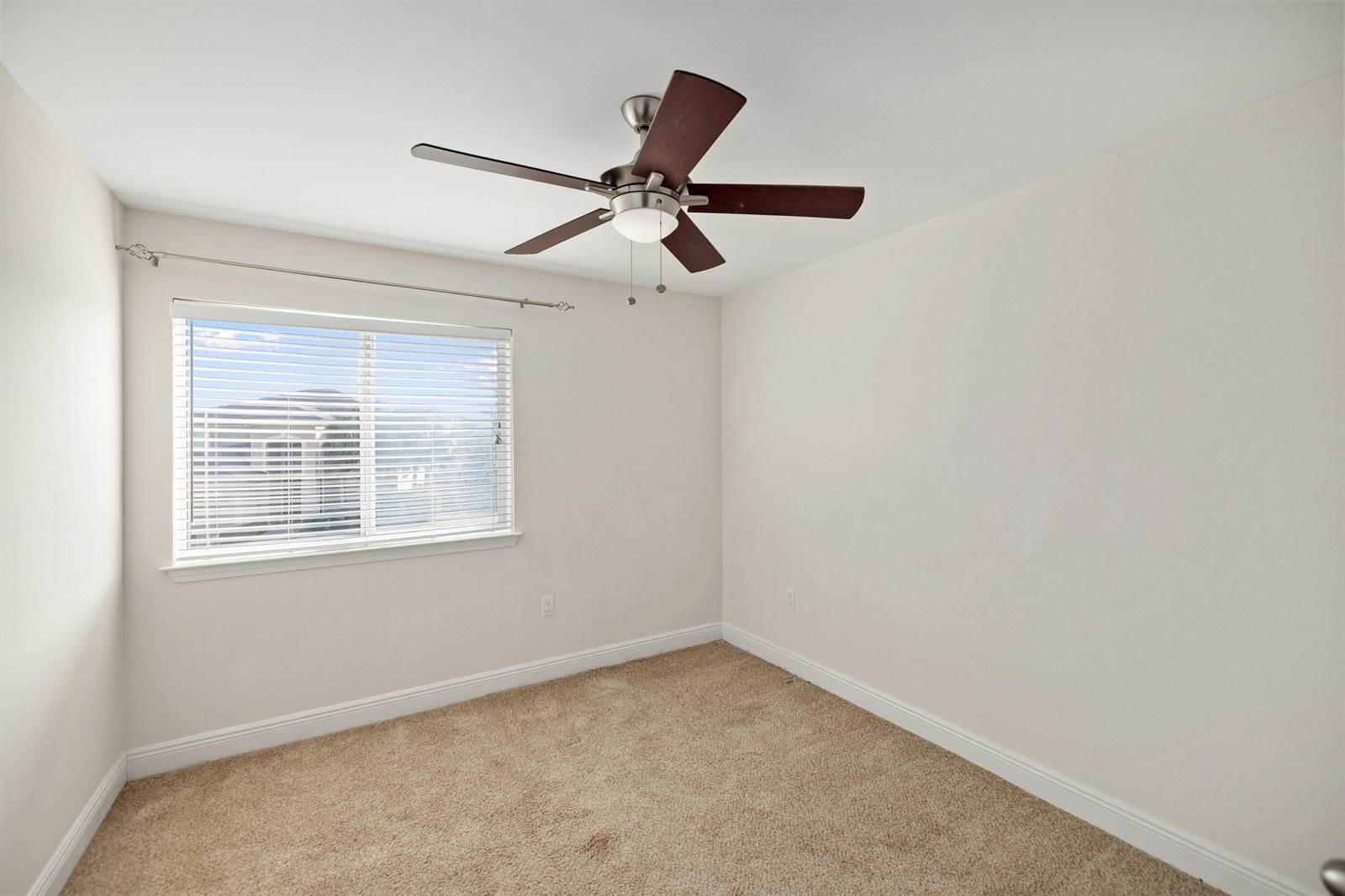 876 Solimar Way, Mary Esther, FL 32569