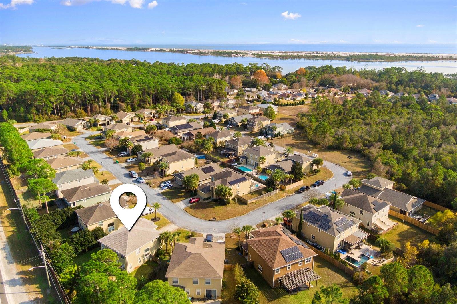 876 Solimar Way, Mary Esther, FL 32569