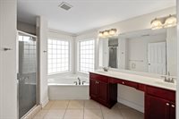 876 Solimar Way, Mary Esther, FL 32569