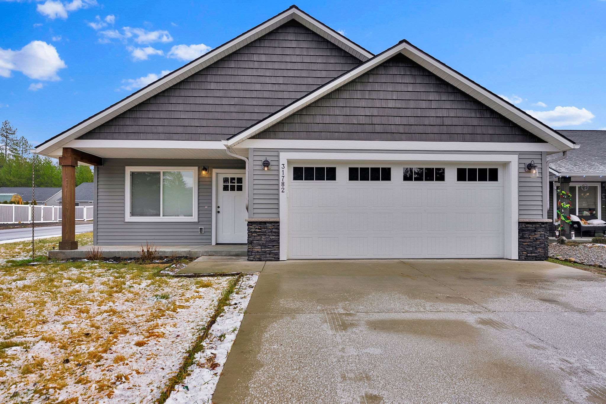 31782 N 8th Ave, Spirit Lake, ID 83869