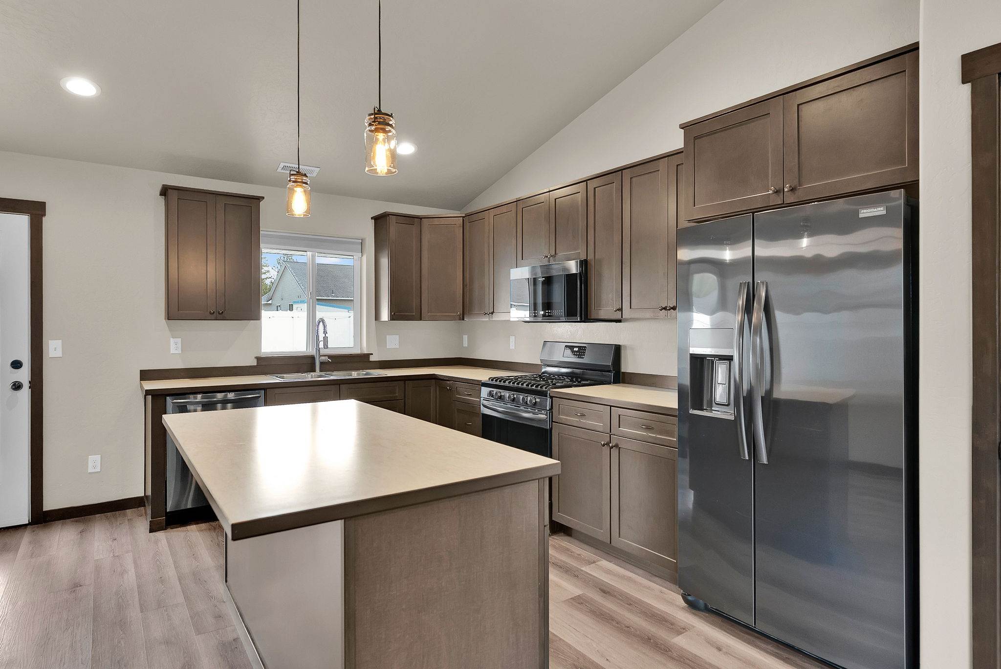 31782 N 8th Ave, Spirit Lake, ID 83869