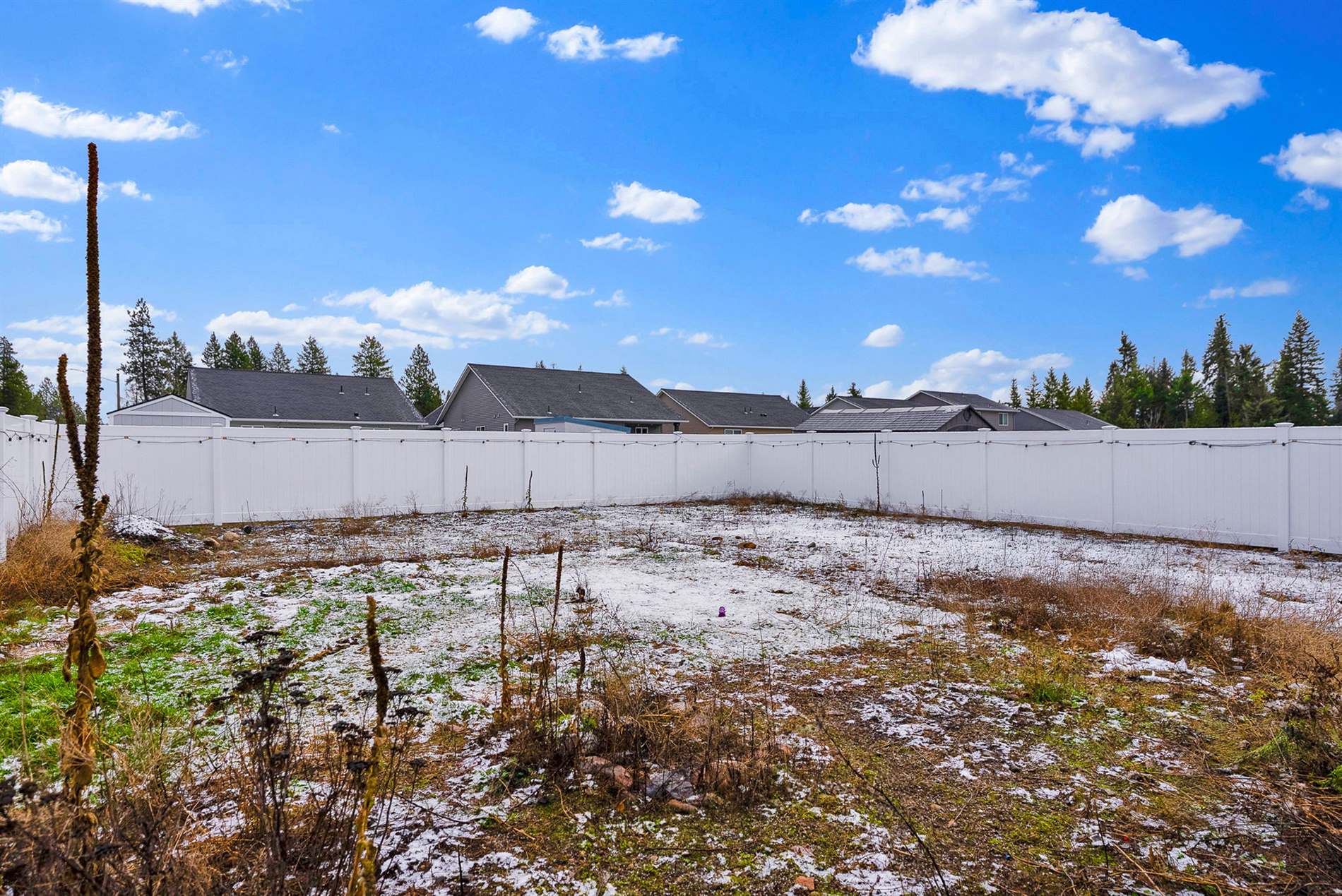 31782 N 8th Ave, Spirit Lake, ID 83869