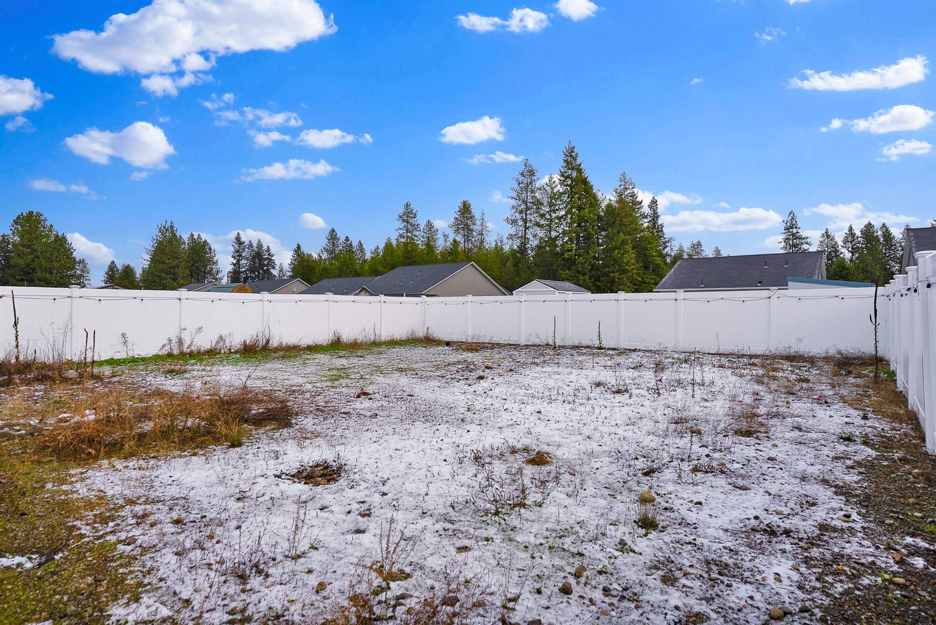 31782 N 8th Ave, Spirit Lake, ID 83869