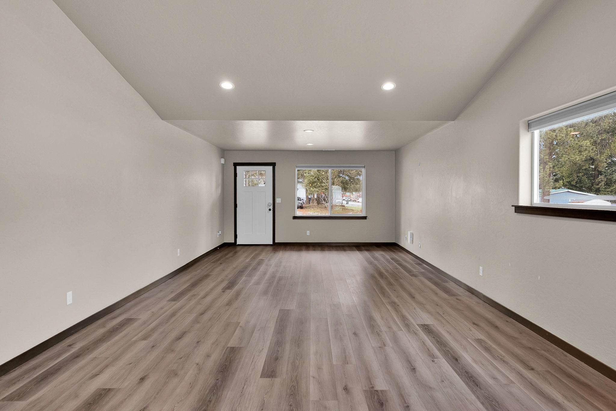 31782 N 8th Ave, Spirit Lake, ID 83869