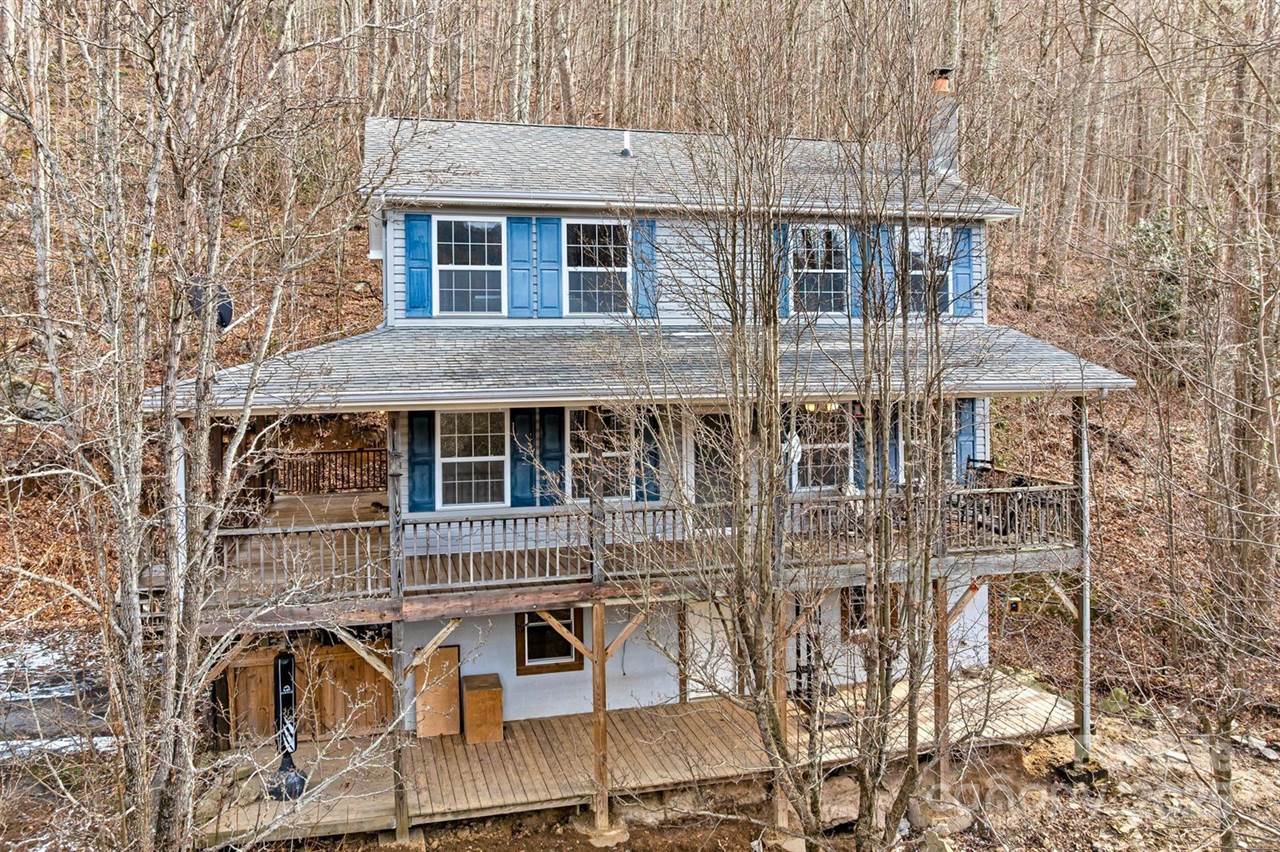 842 Grouse Road, Clyde, NC 28721