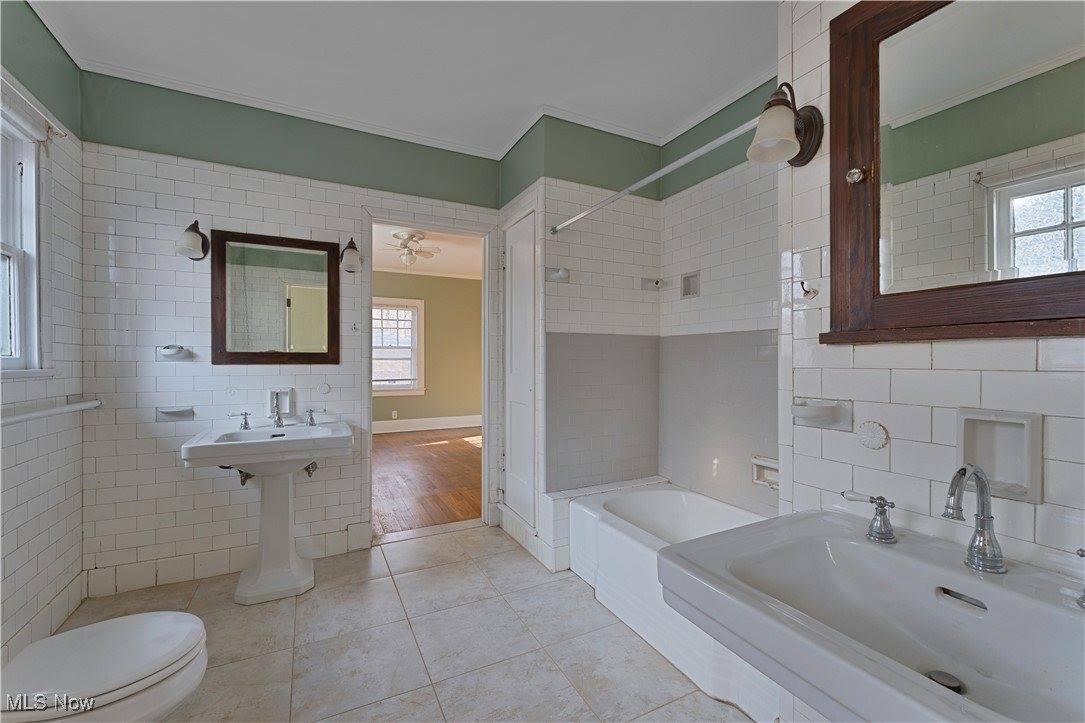 1650 Fifth Avenue, Youngstown, OH 44504