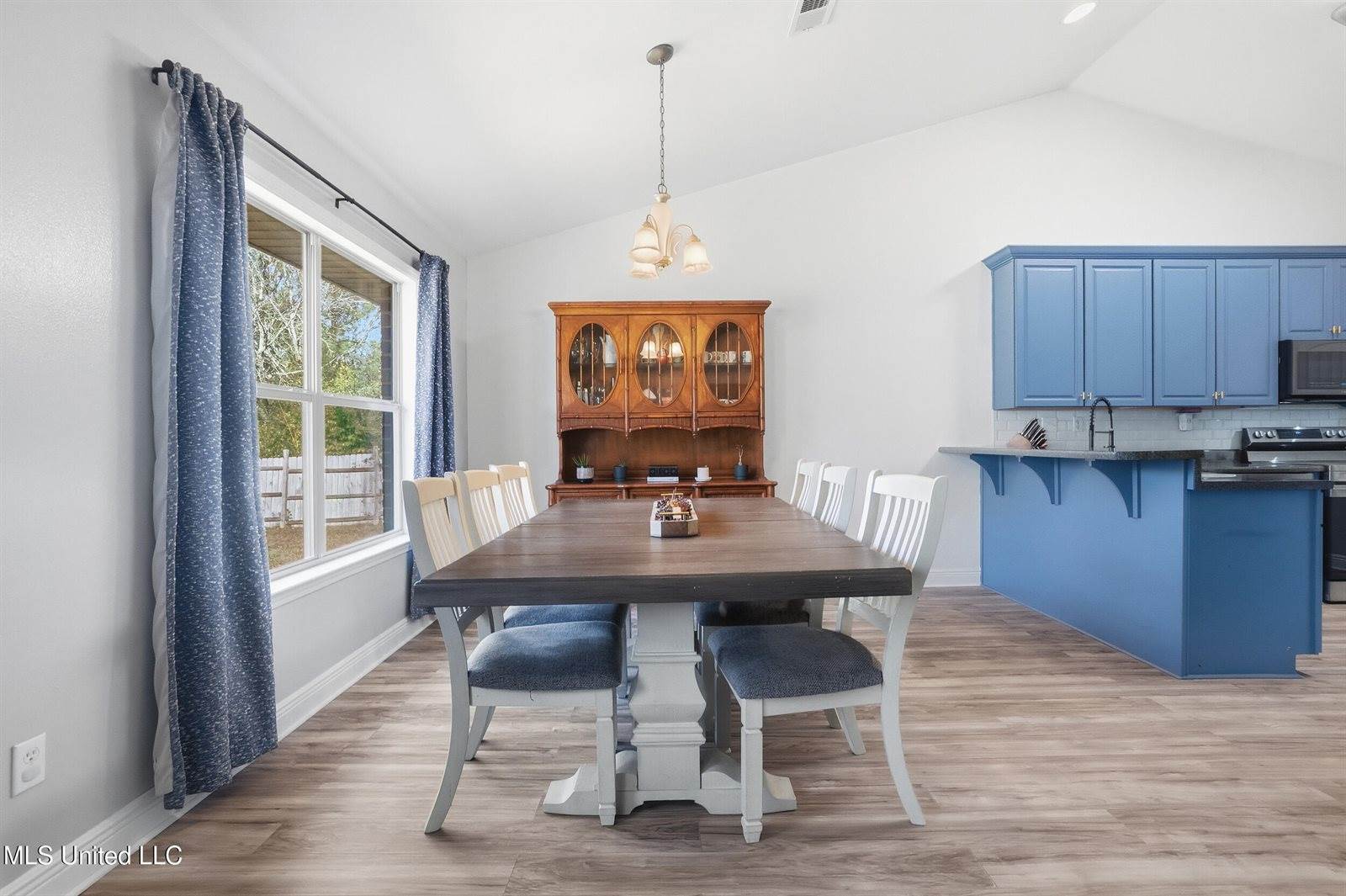 10306 Maple Cove, Vancleave, MS 39565