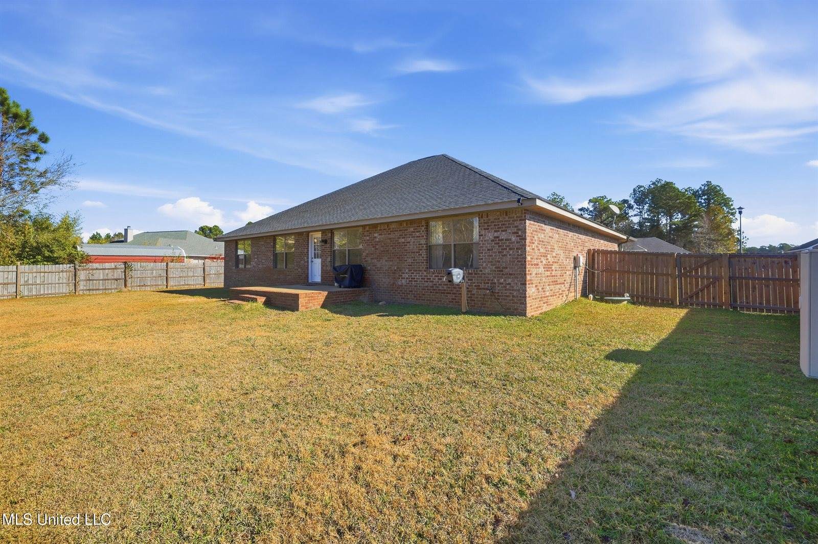 10306 Maple Cove, Vancleave, MS 39565