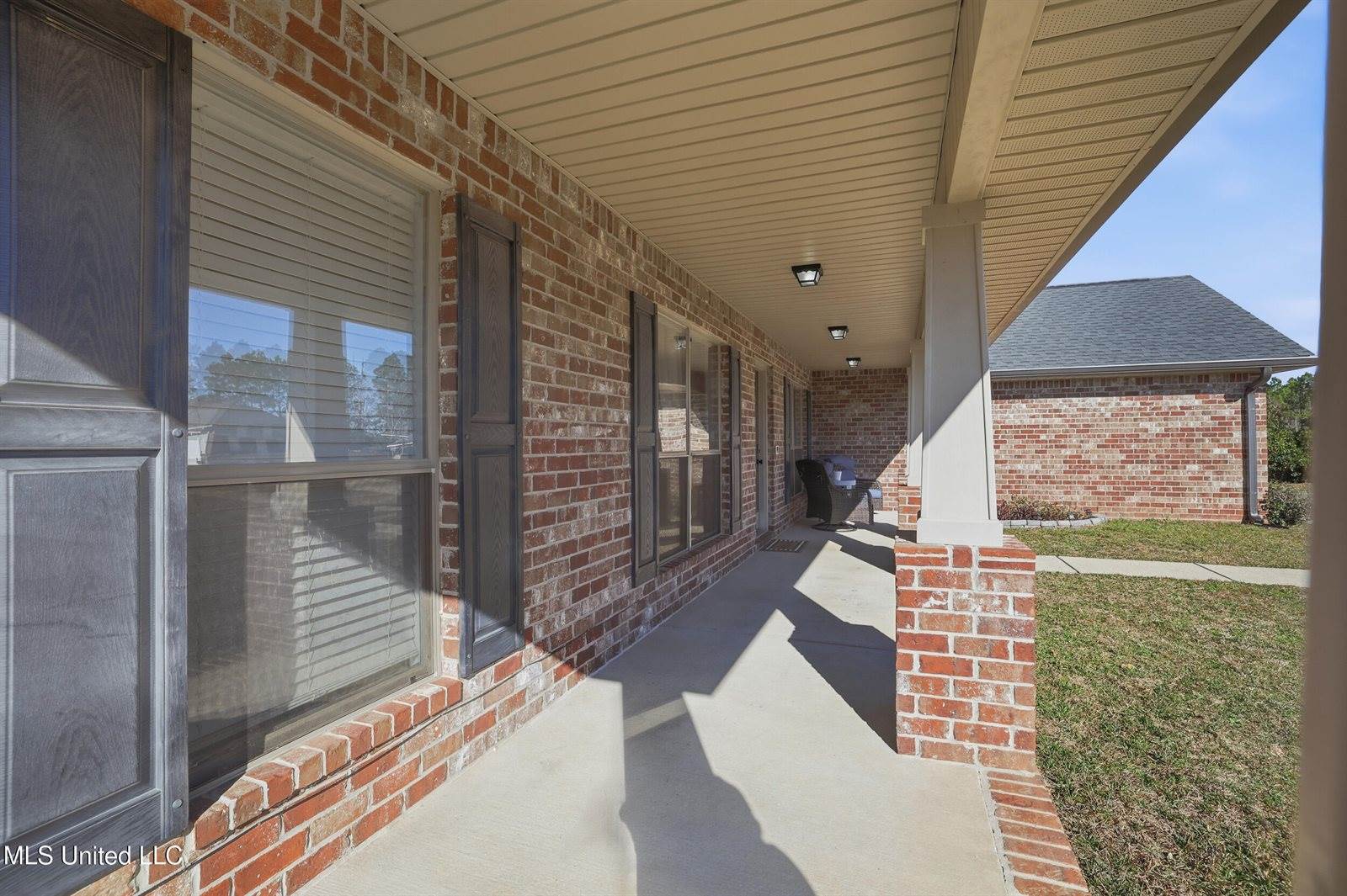 10306 Maple Cove, Vancleave, MS 39565