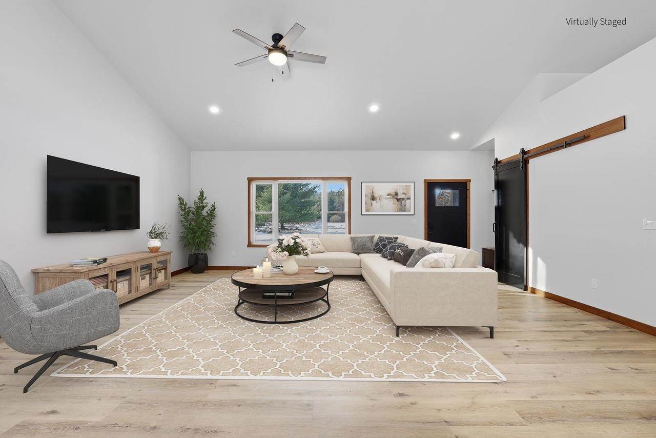 1586 Old Highway 51, Kronenwetter, WI 54455