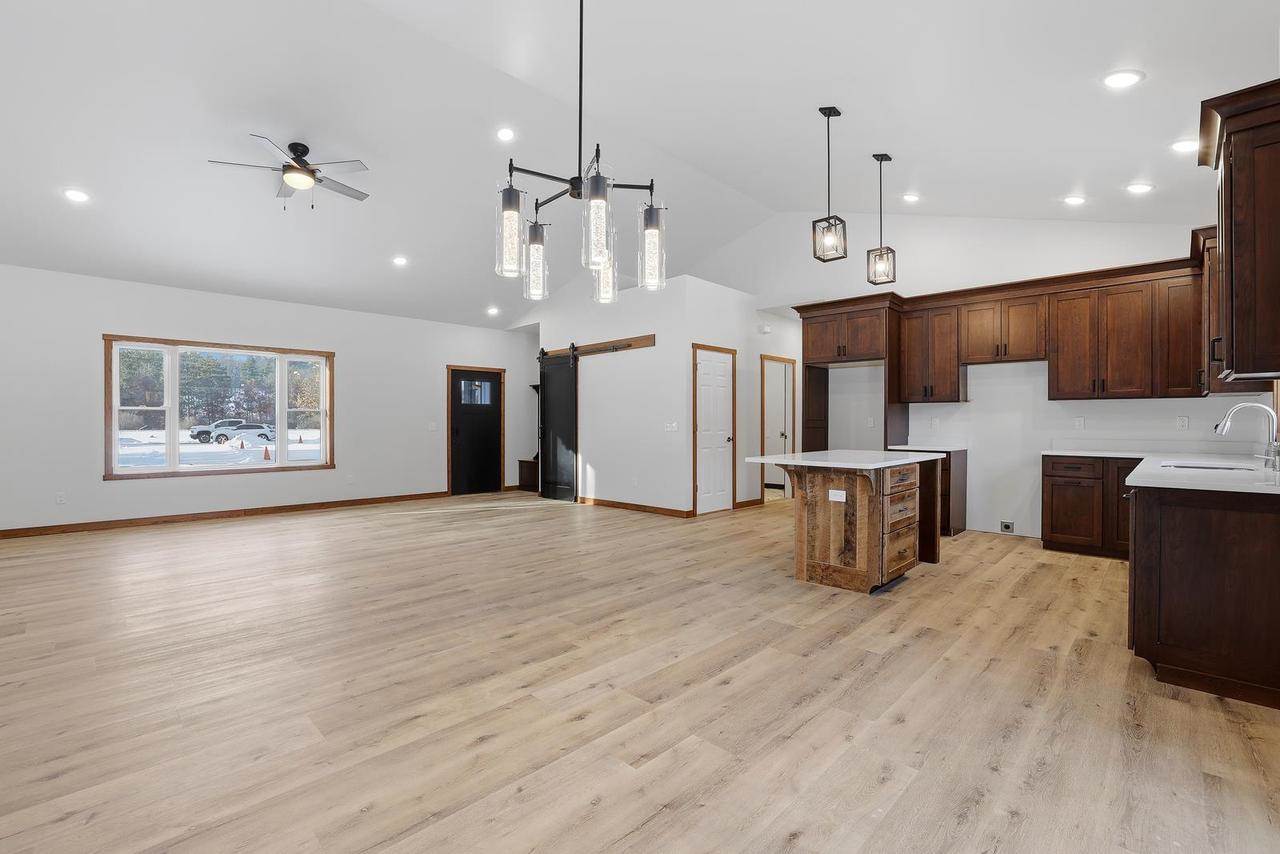 1586 Old Highway 51, Kronenwetter, WI 54455