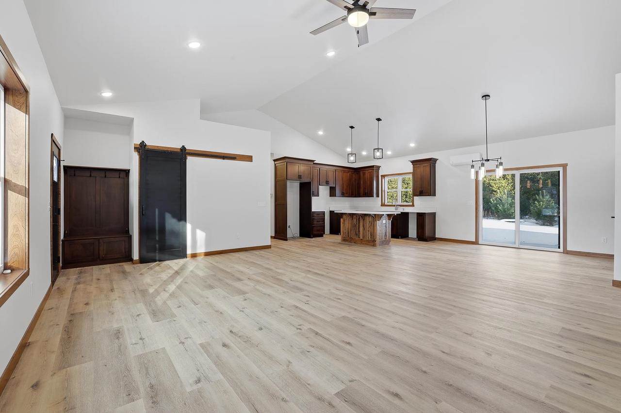 1586 Old Highway 51, Kronenwetter, WI 54455