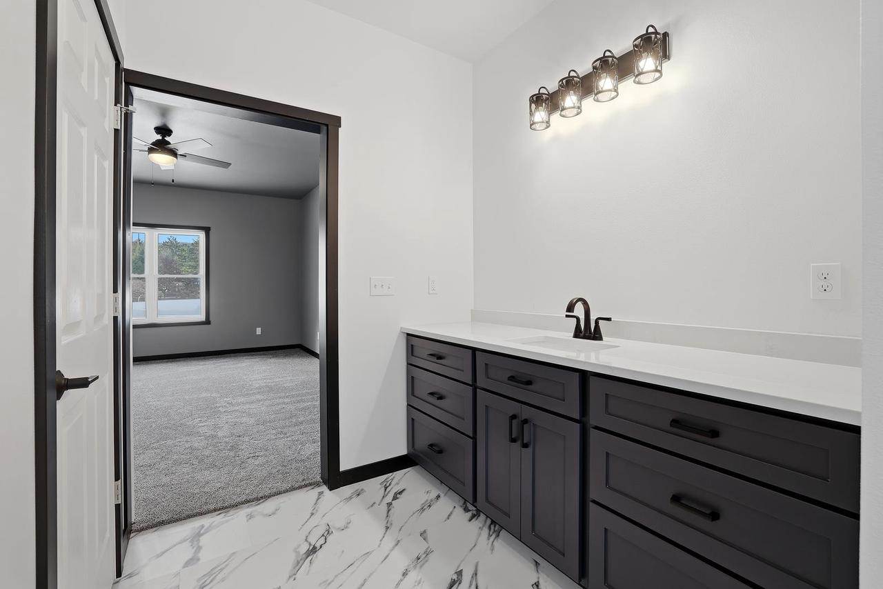 1586 Old Highway 51, Kronenwetter, WI 54455