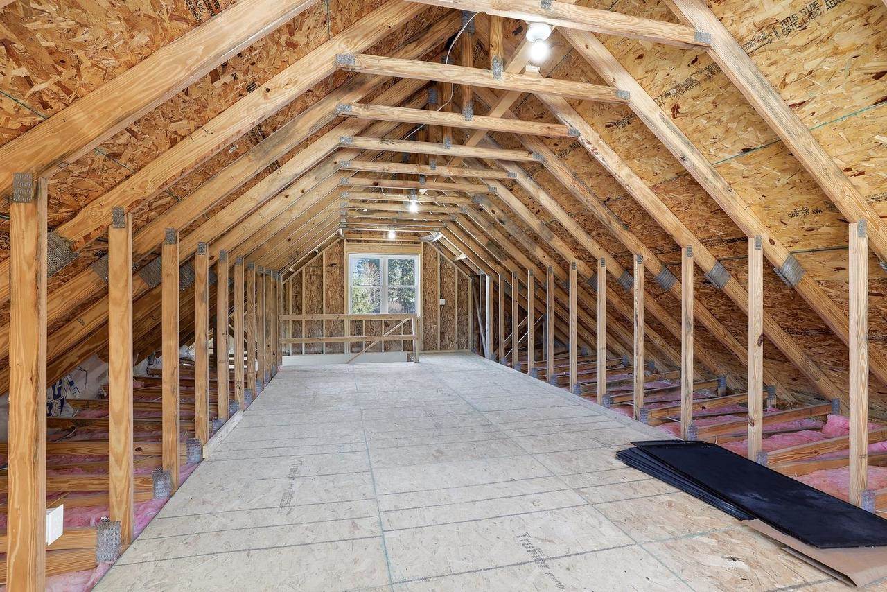 1586 Old Highway 51, Kronenwetter, WI 54455