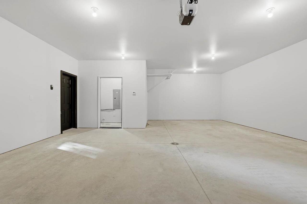 1586 Old Highway 51, Kronenwetter, WI 54455