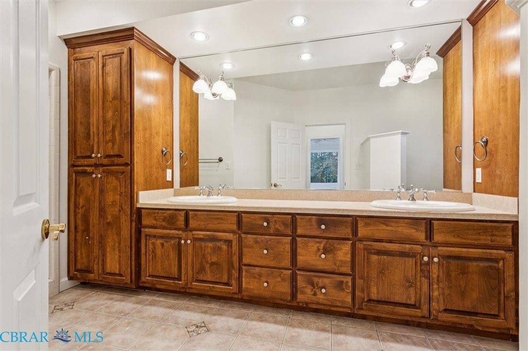 172 Point Heron Drive, Newport News, VA 23606