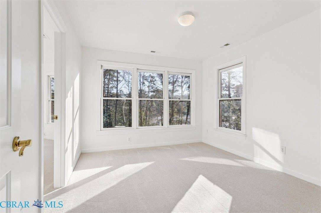 172 Point Heron Drive, Newport News, VA 23606