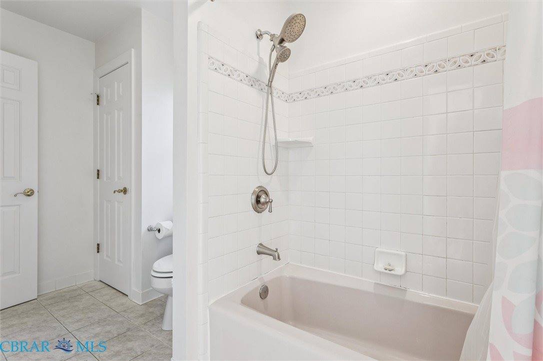 172 Point Heron Drive, Newport News, VA 23606