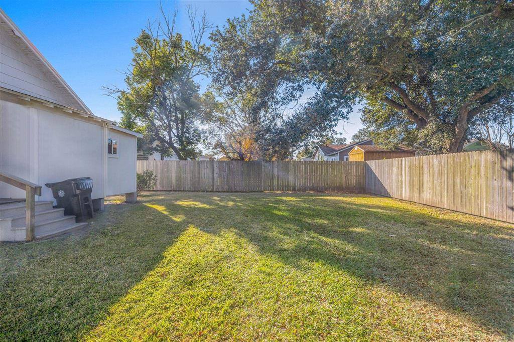 1734 Moss St Street, Lake Charles, LA 70601