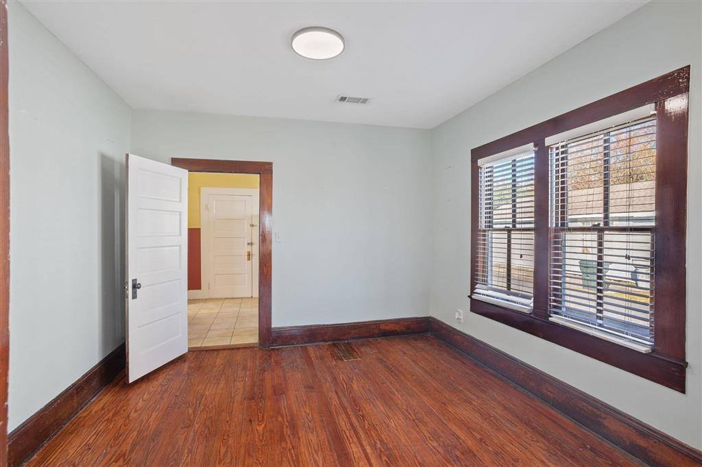 1734 Moss St Street, Lake Charles, LA 70601