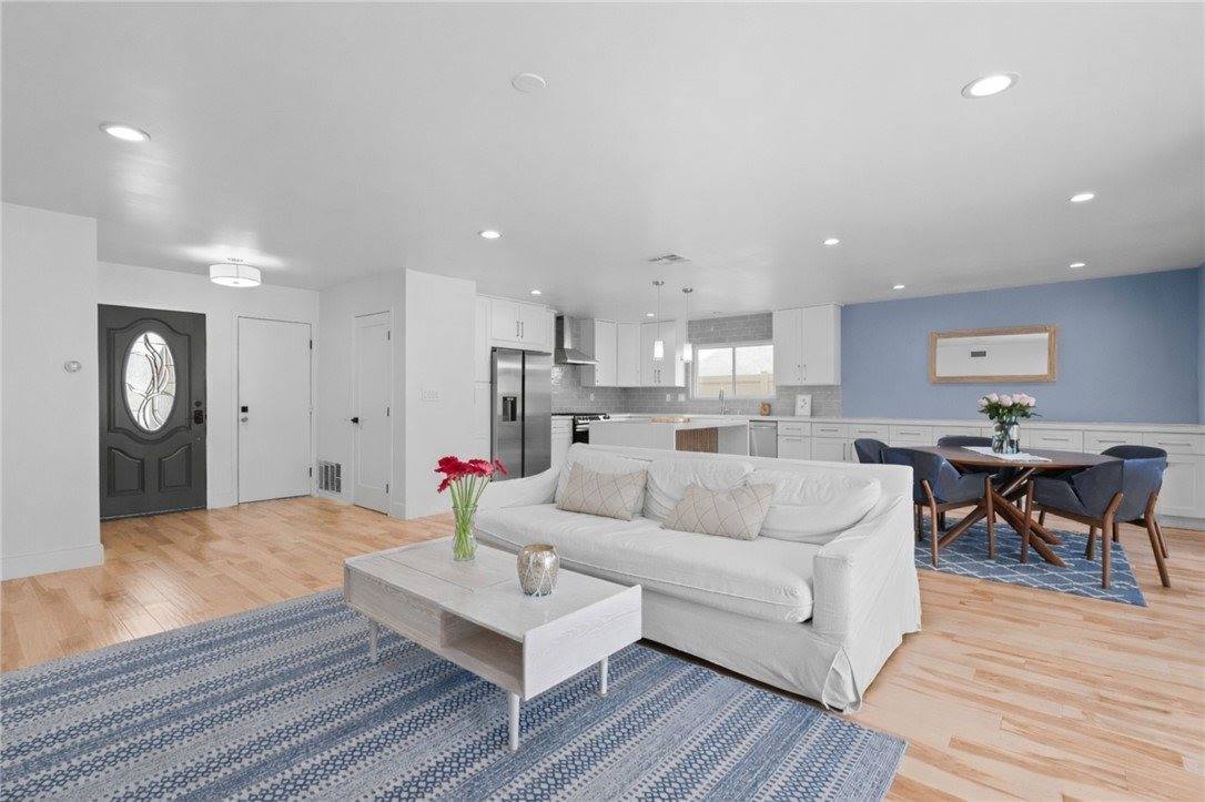 914 Kirkwood, Pasadena, CA 91103