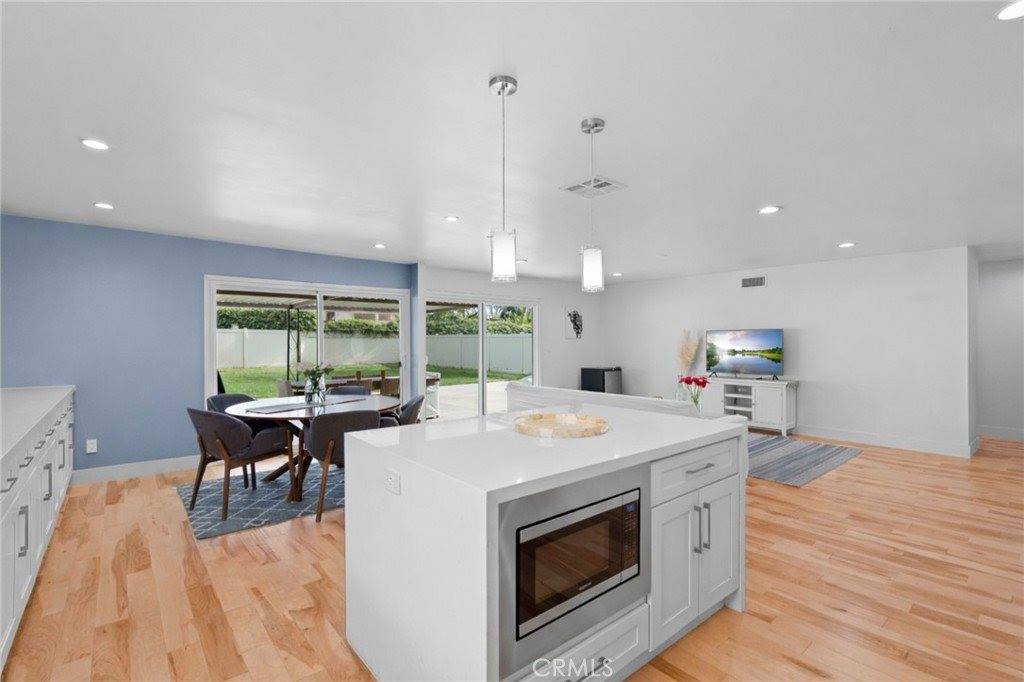 914 Kirkwood, Pasadena, CA 91103