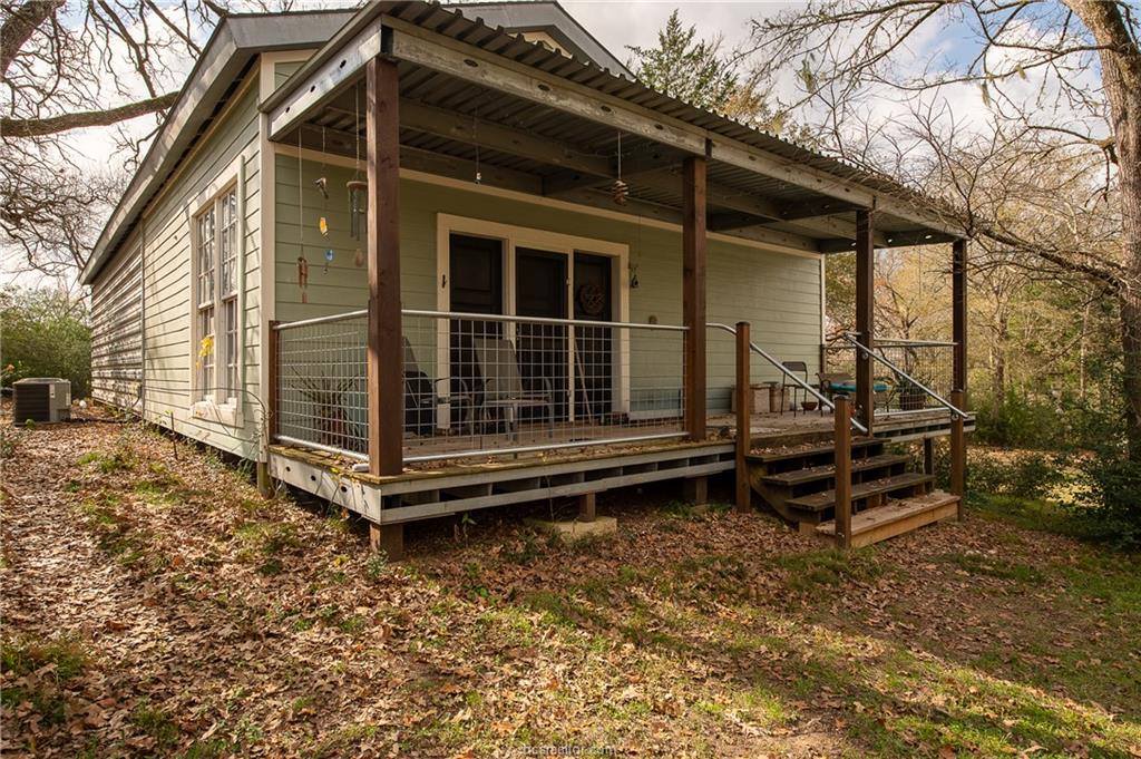 11428 Debbie Lane, Iola, TX 77861