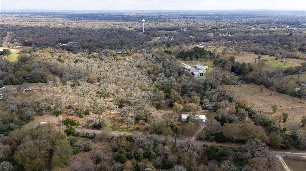 11428 Debbie Lane, Iola, TX 77861