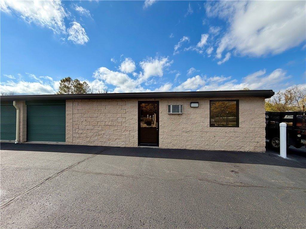 400 Commercial Street, Bridgeville, PA 15017