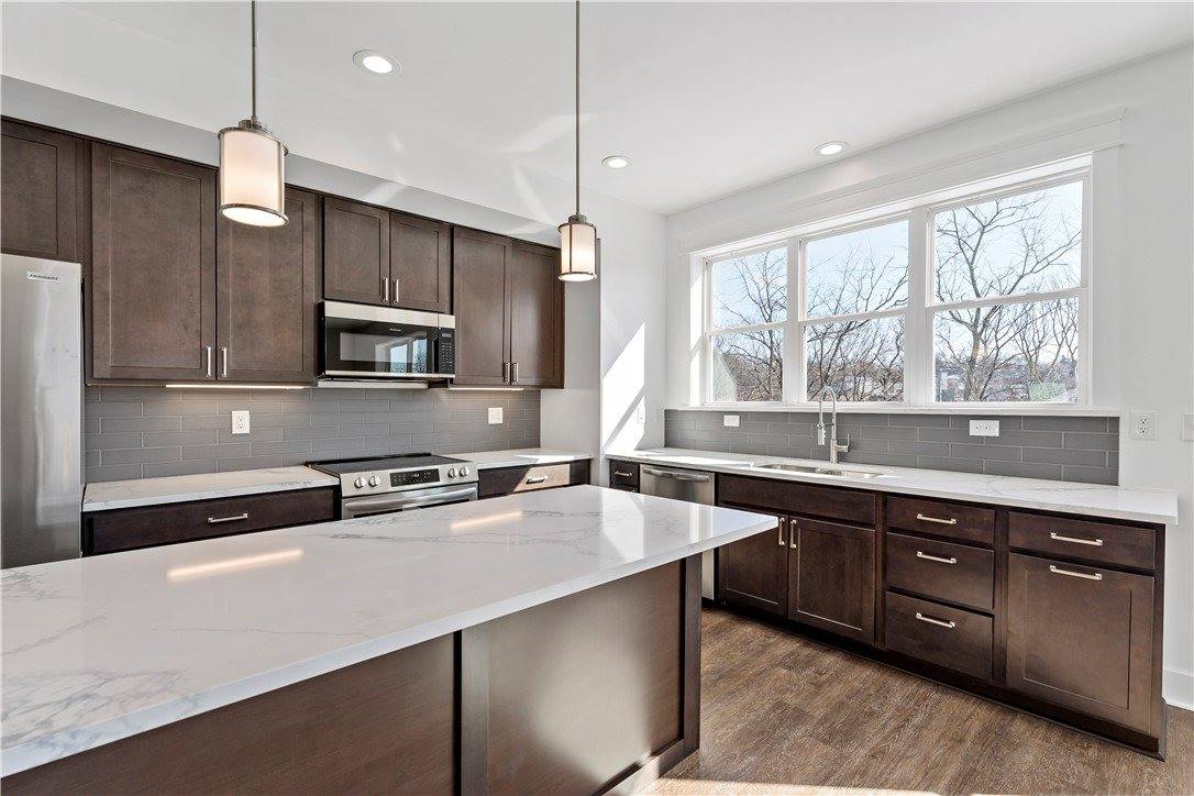 1819 Chessland Street, Banksville/Westwood, PA 15205