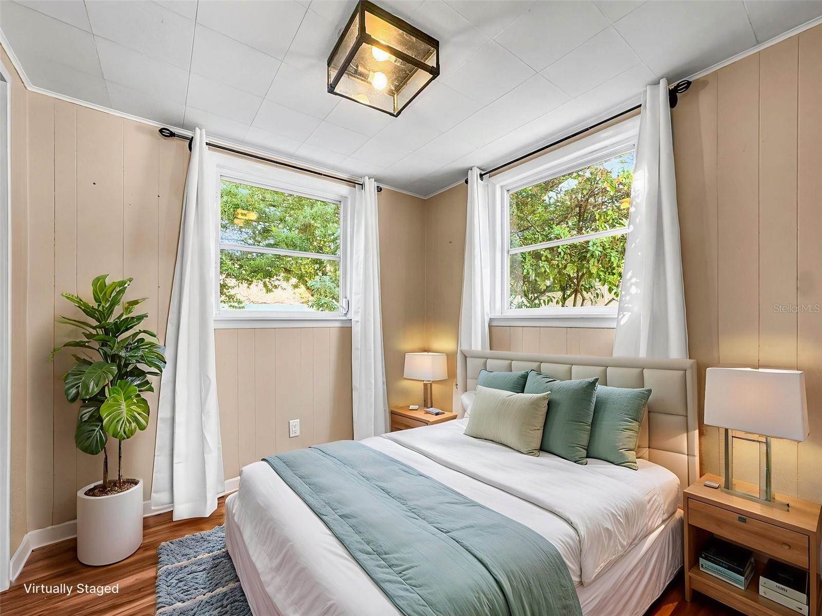 1011 Park Drive, Dunedin, FL 34698