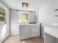 1011 Park Drive, Dunedin, FL 34698