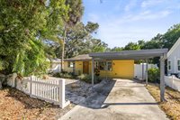 1011 Park Drive, Dunedin, FL 34698