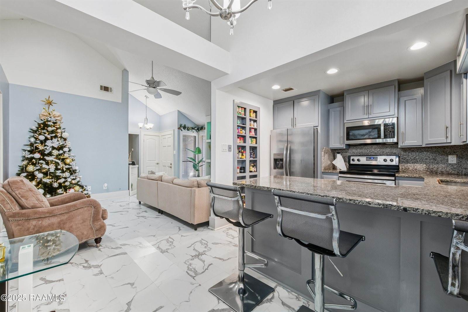 113 Hummingbird Lane, Lafayette, LA 70506