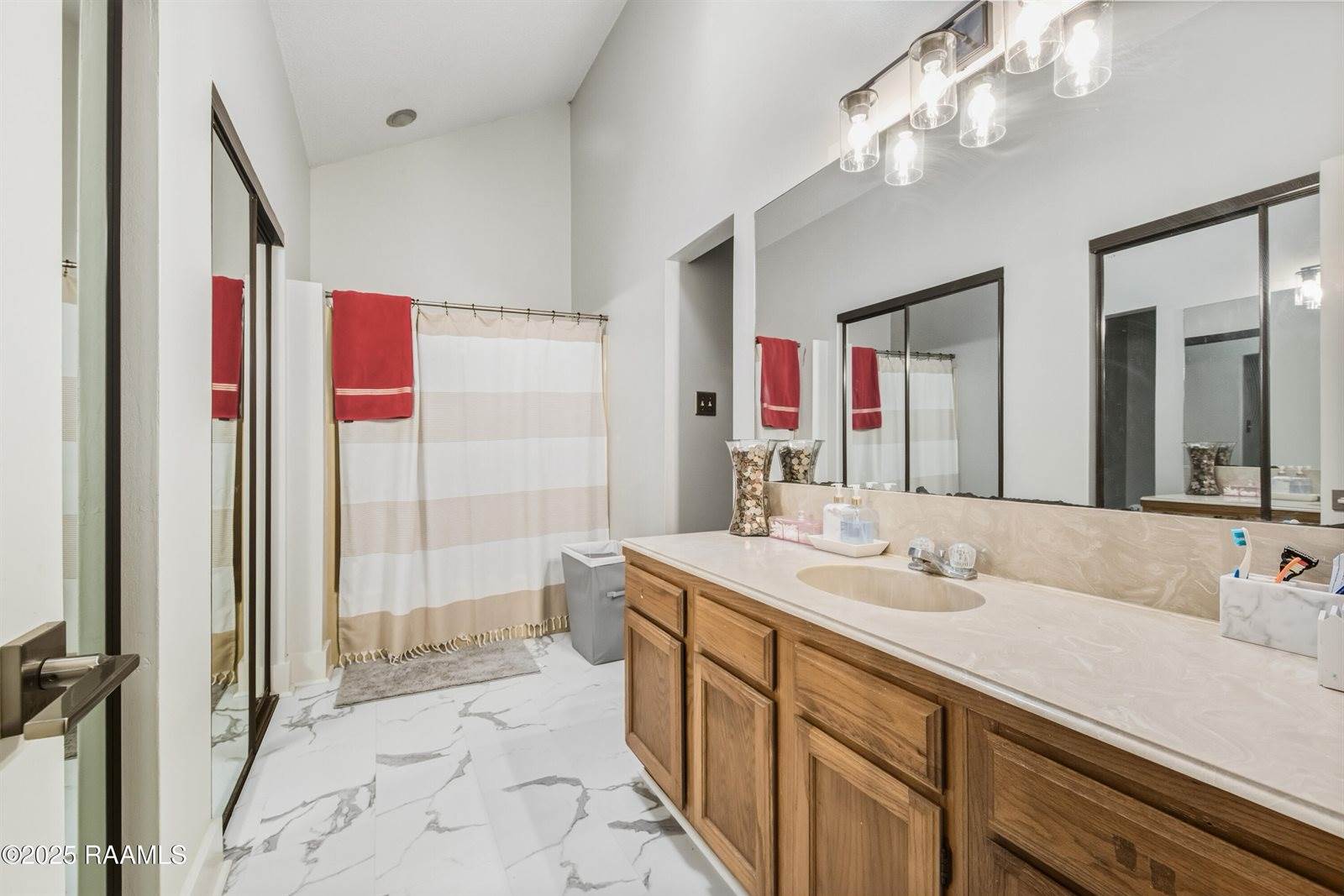 113 Hummingbird Lane, Lafayette, LA 70506