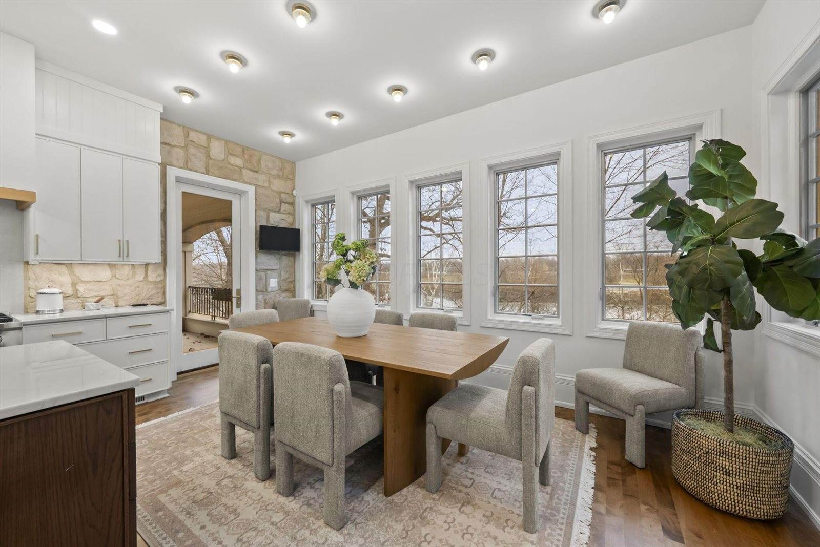 3450 River Rhone Lane, Columbus, OH 43221