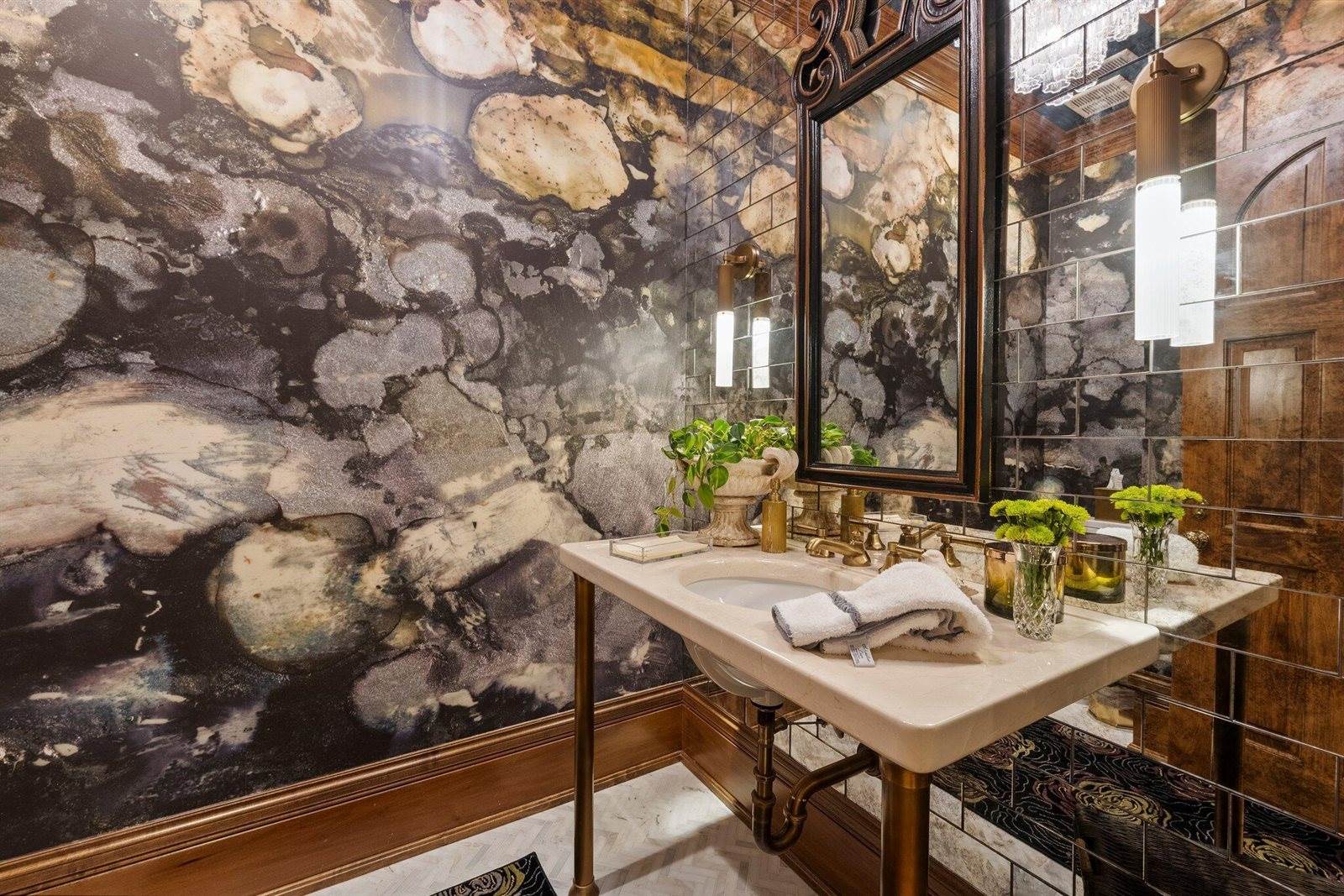 3450 River Rhone Lane, Columbus, OH 43221