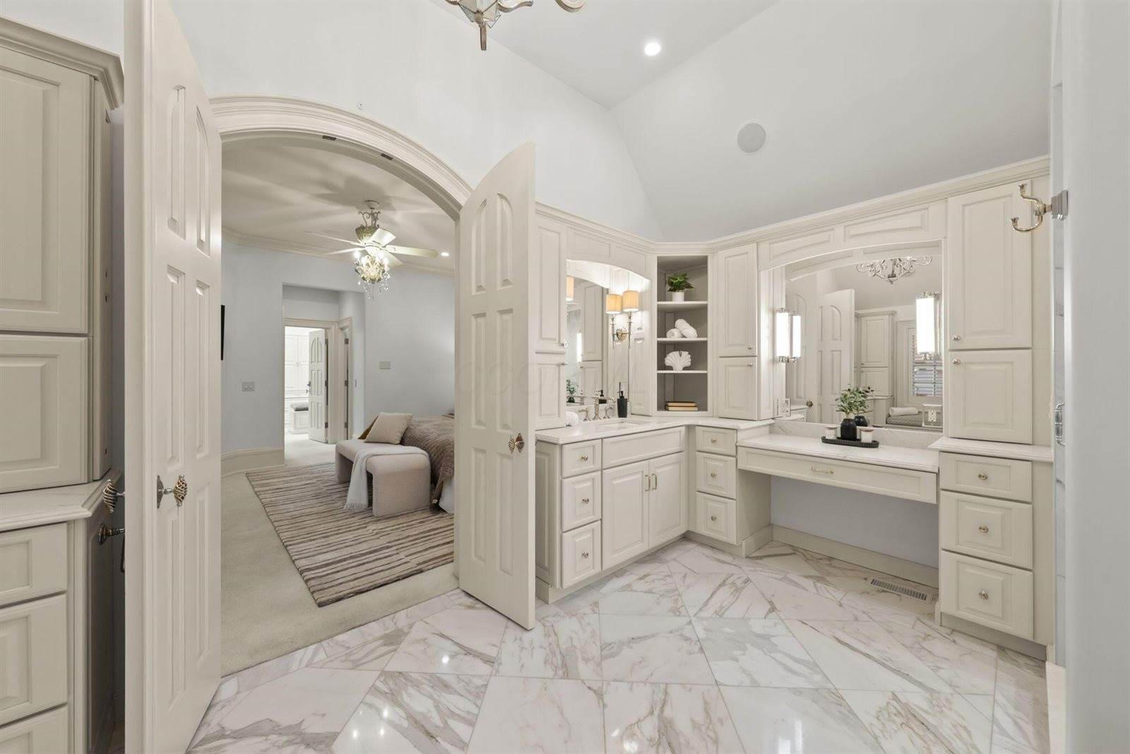 3450 River Rhone Lane, Columbus, OH 43221