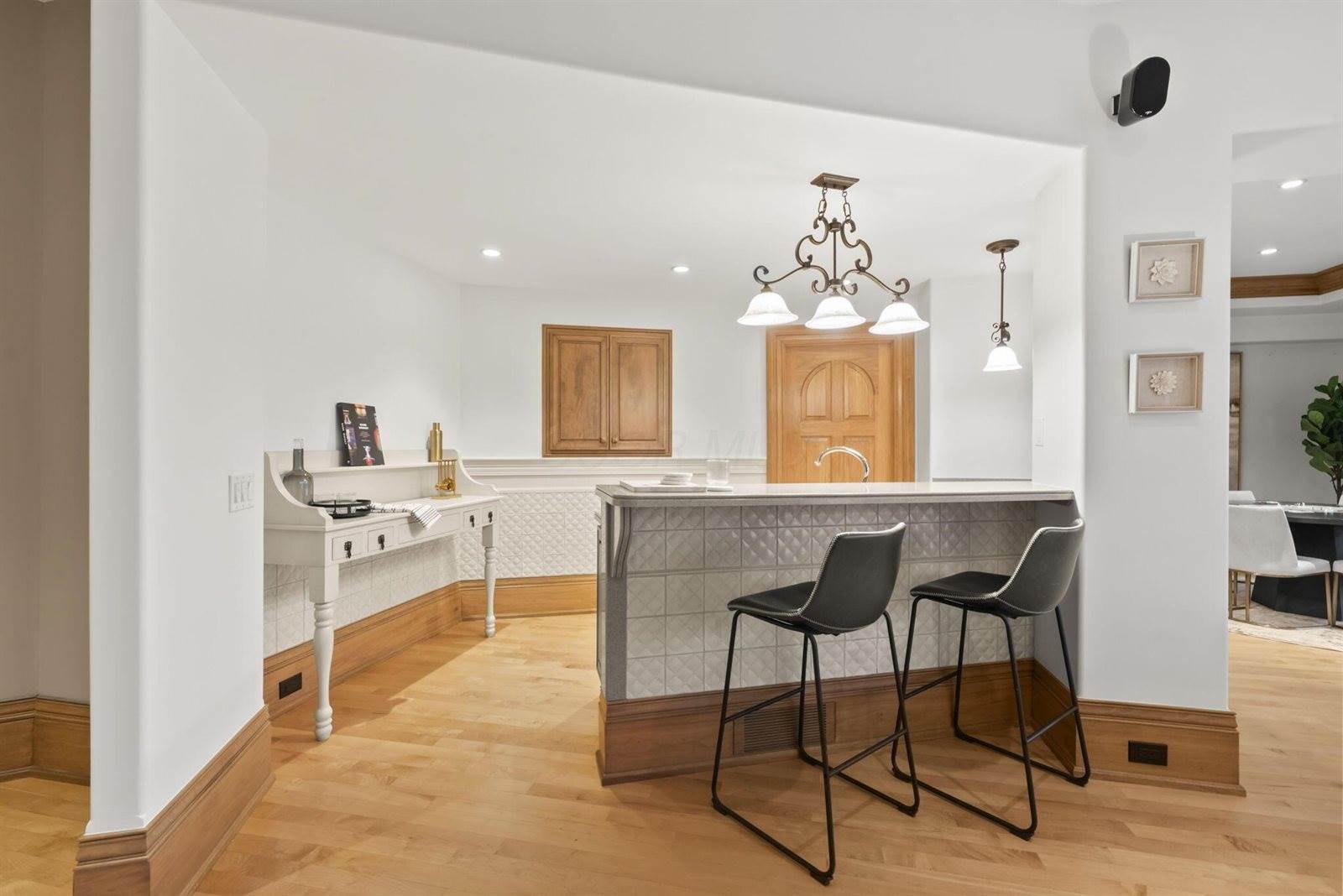 3450 River Rhone Lane, Columbus, OH 43221