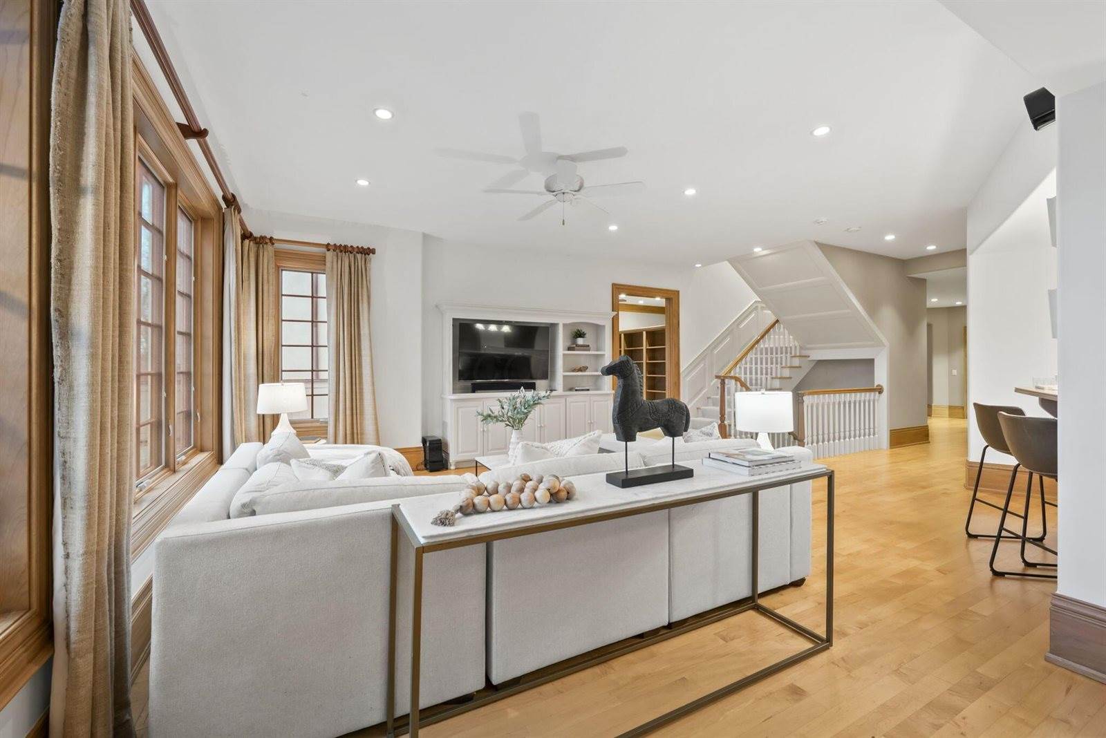 3450 River Rhone Lane, Columbus, OH 43221