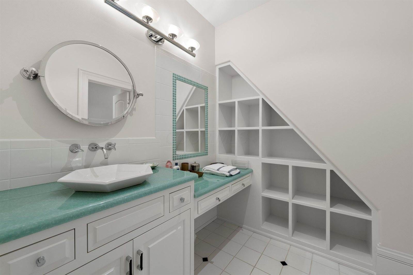 3450 River Rhone Lane, Columbus, OH 43221