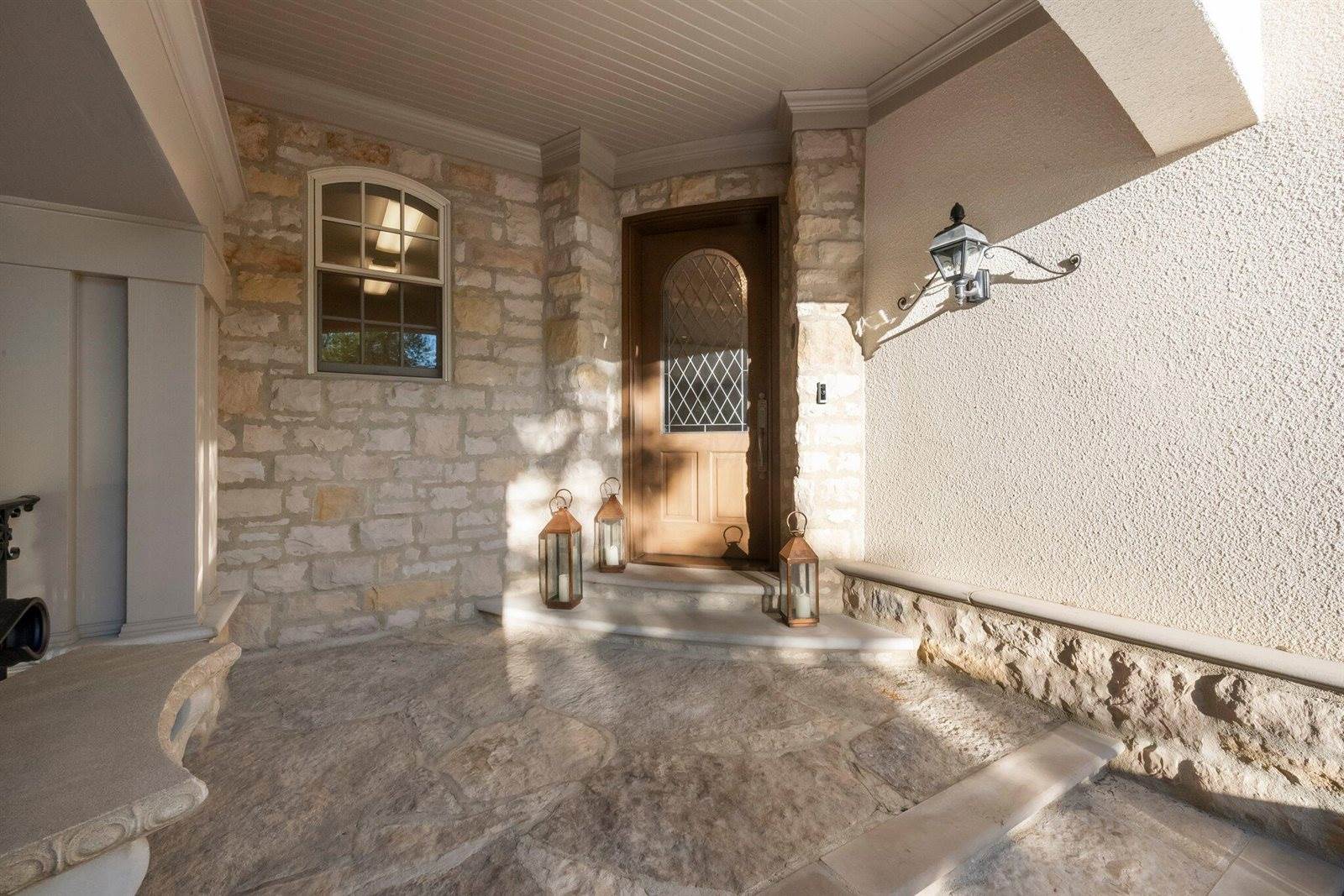 3450 River Rhone Lane, Columbus, OH 43221