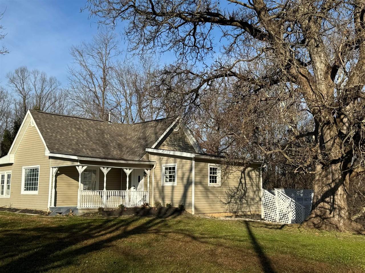 34956 Clay Bank Road, Logan, OH 43138