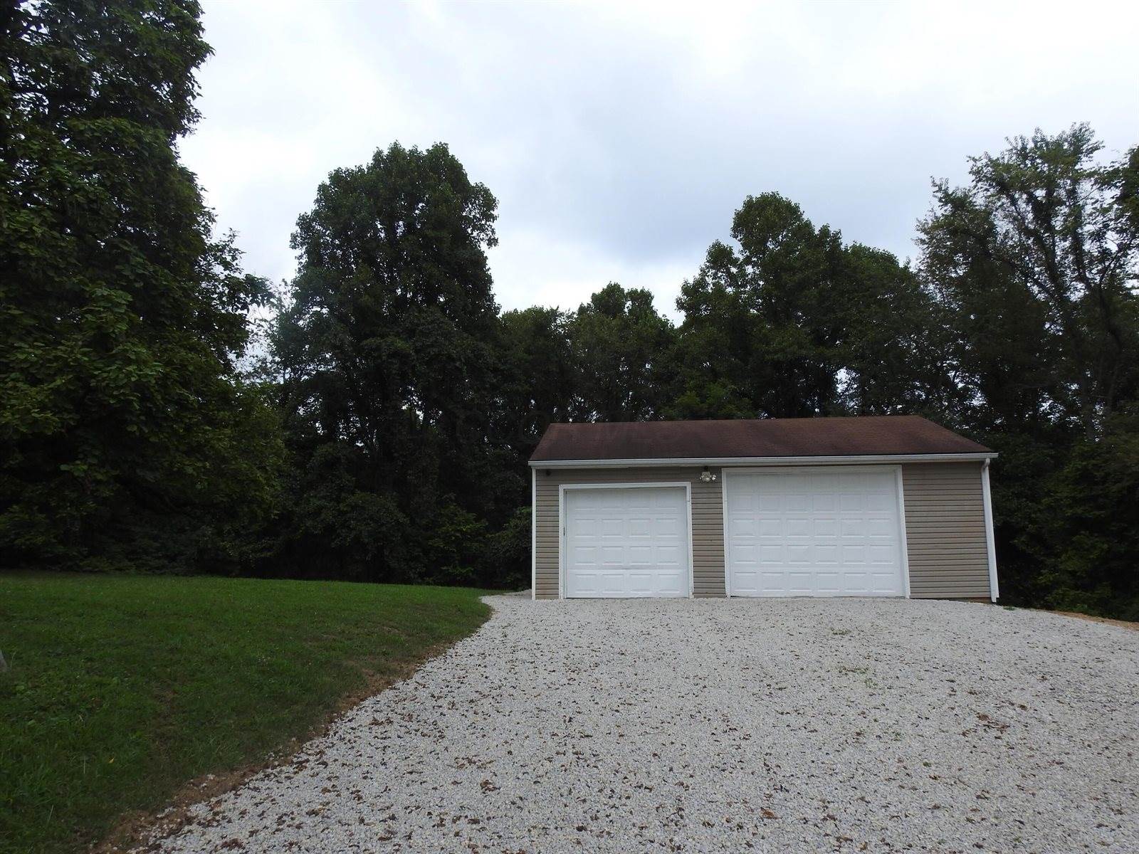 34956 Clay Bank Road, Logan, OH 43138
