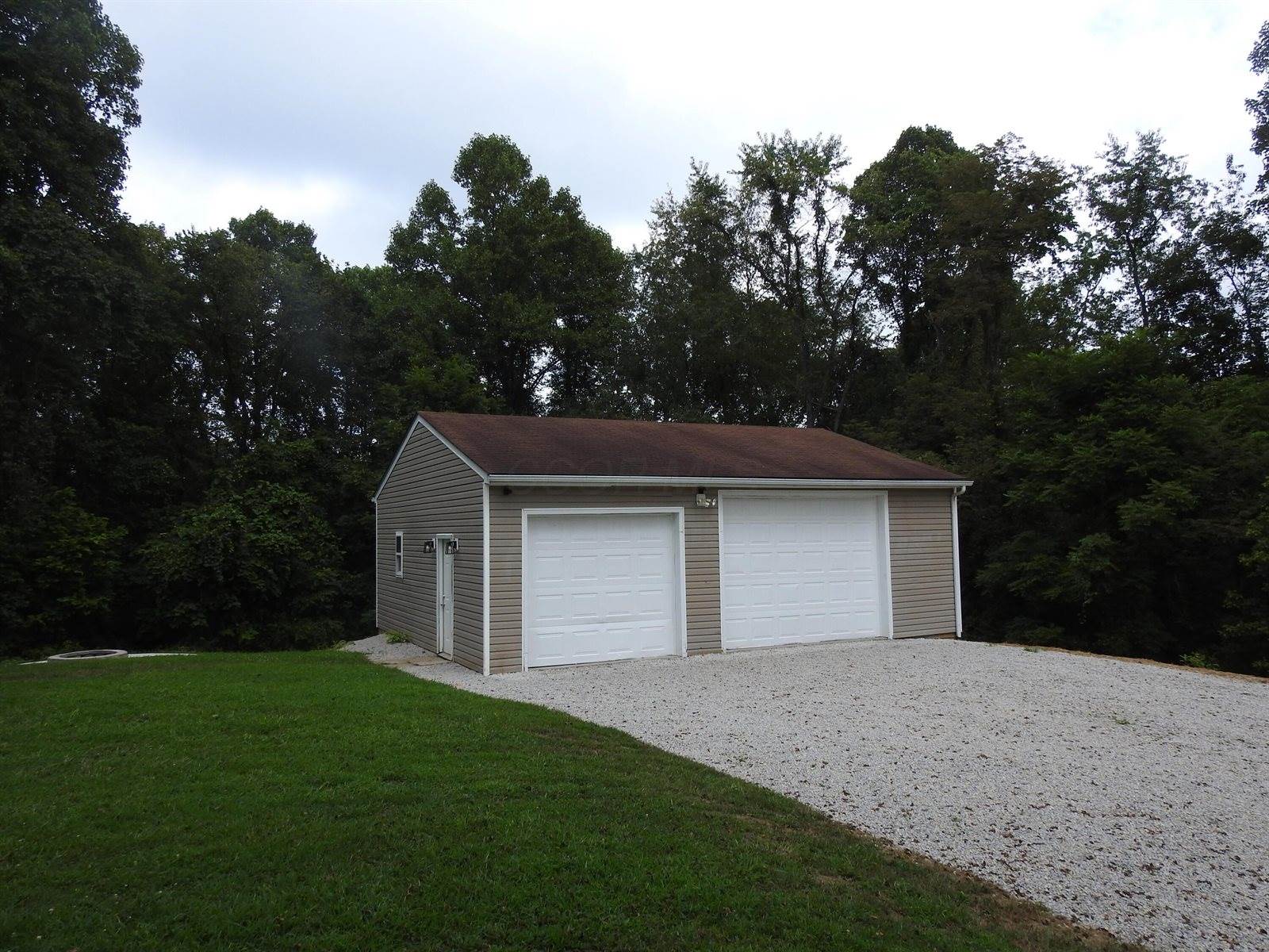34956 Clay Bank Road, Logan, OH 43138