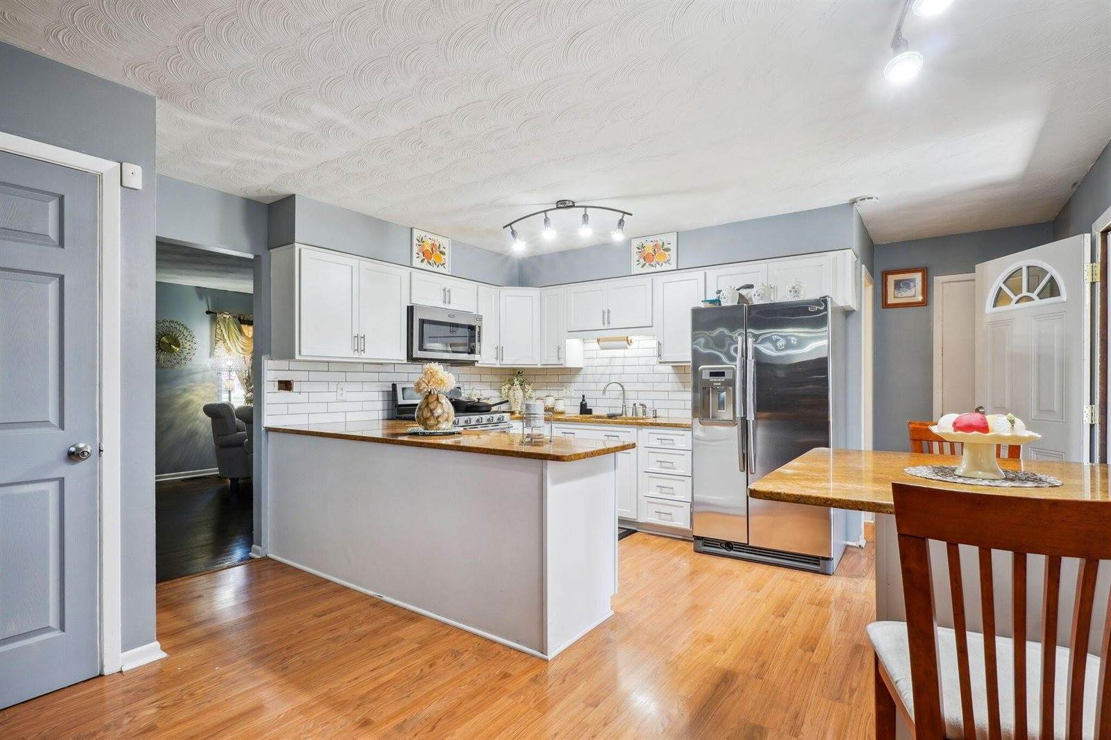 2937 Rundell Drive, Columbus, OH 43204